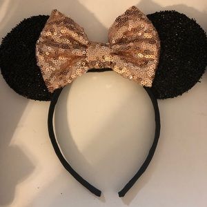 Minnie ears